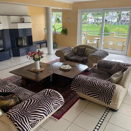 Ferienwohnung Riverside Resort Idyllisch Direkt An Der Lahn Diez Eksteriør billede