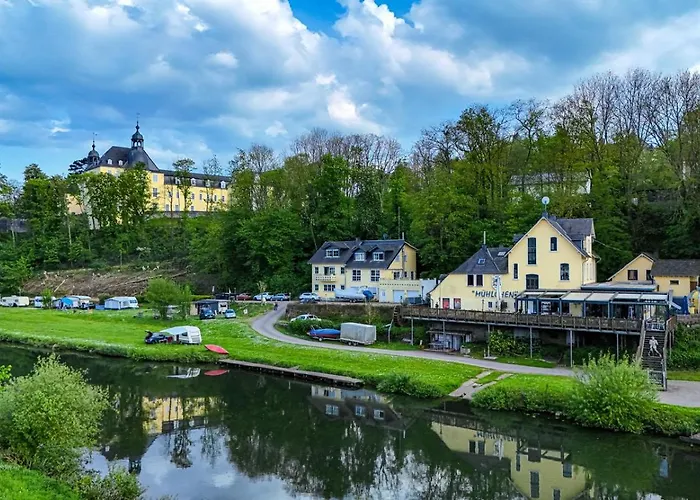 Ferienwohnung Riverside Resort Idyllisch Direkt An Der Lahn
