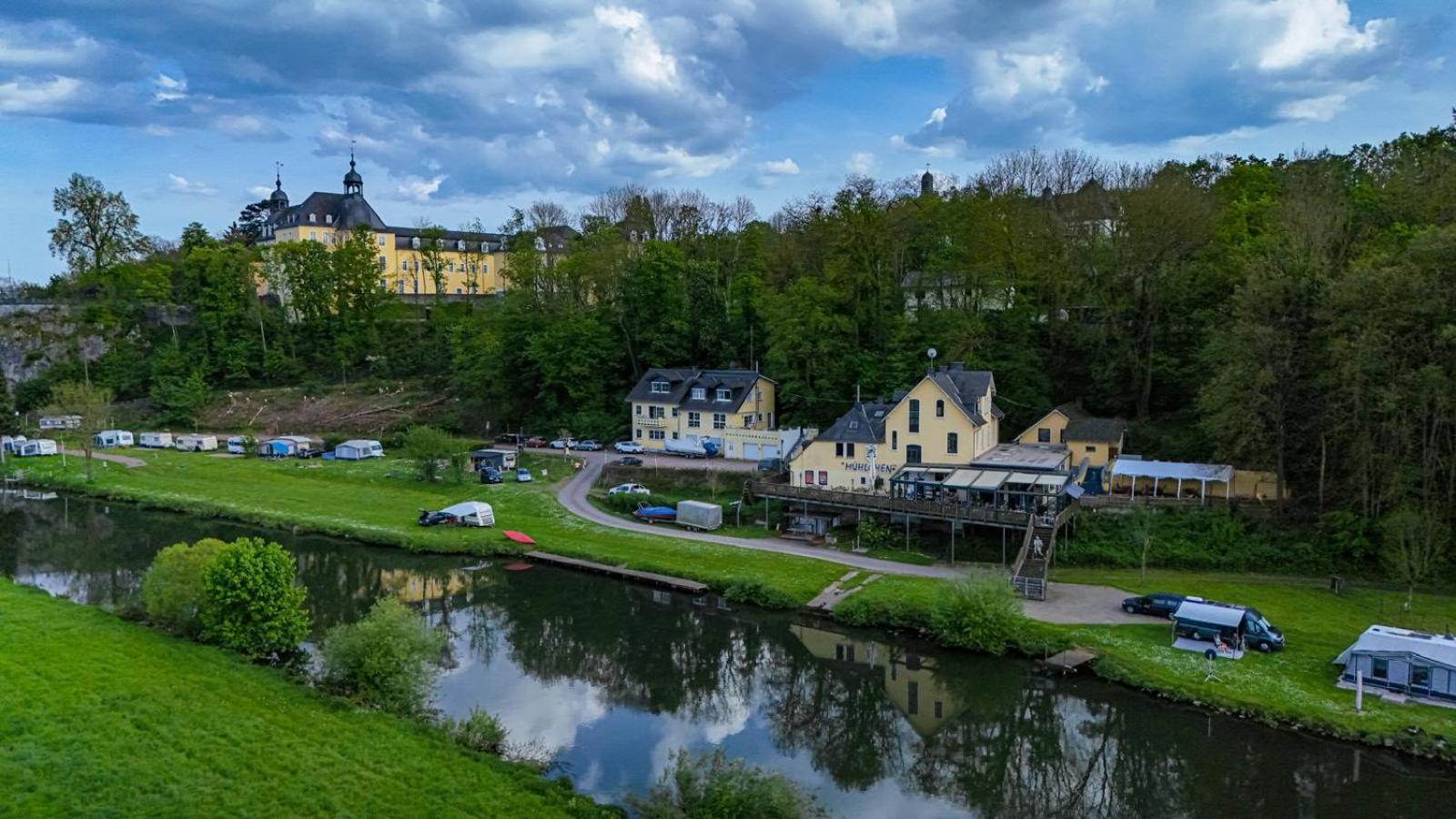 Riverside Idyllisch Direkt An Der Lahn Diez